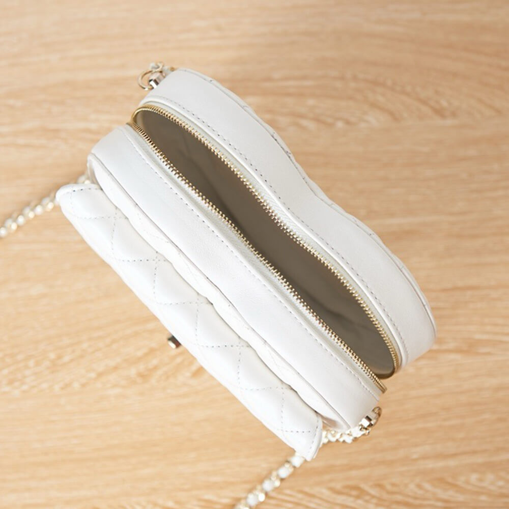 Chanel 22s Heart Bag - Replica Luxury Bags™