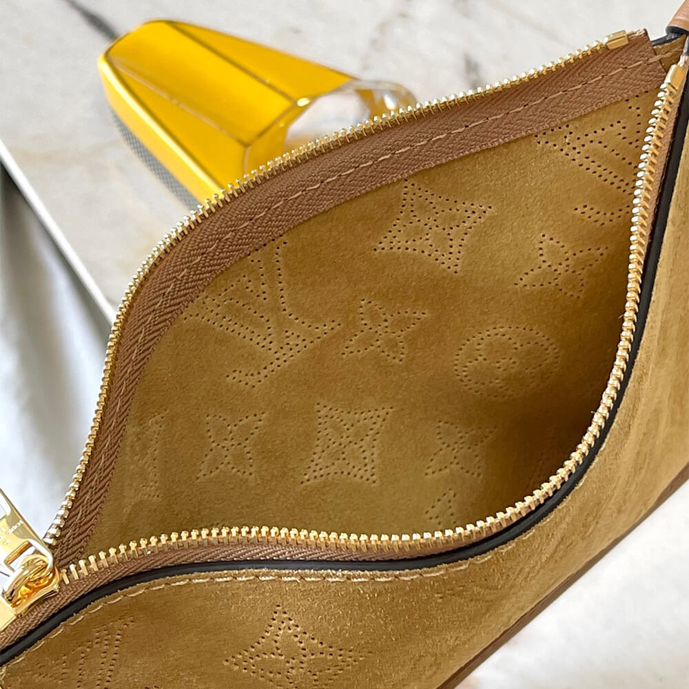 LV CarryAll PM Bag - Replica Luxury Bags™