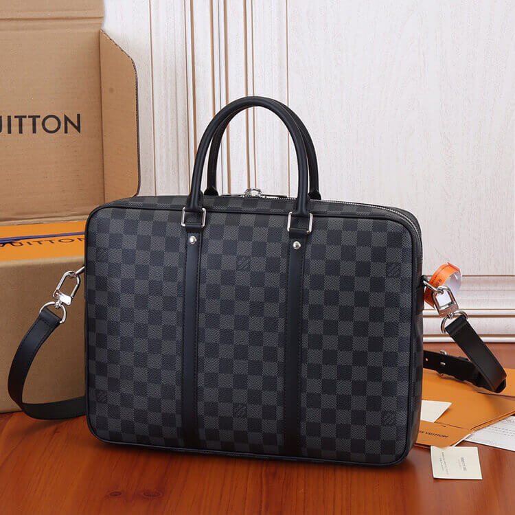 LV Porte-Documents Voyage PM Bag - Replica Luxury Bags™