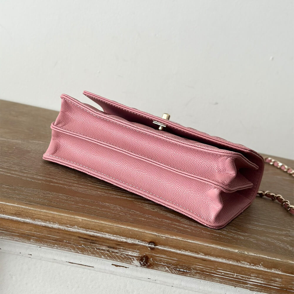Chanel Clutch Bag With Chain and Top Handle in Pink - Replica Luxury Bags™