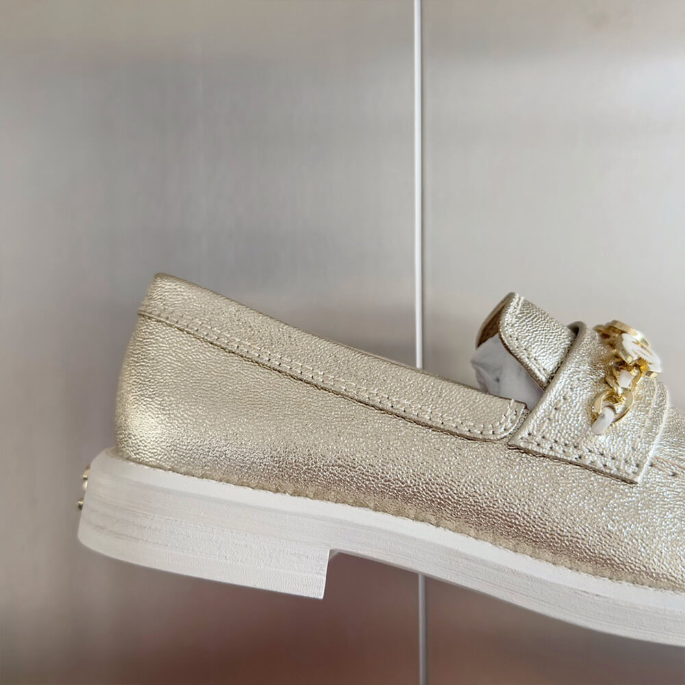 Chanel Women Loafer Shoes - Replica Luxury Bags™