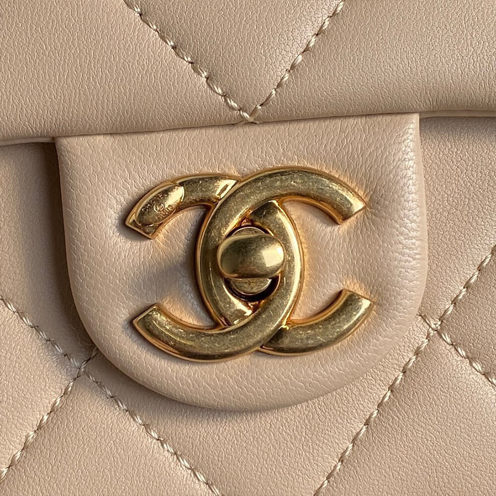 CHANEL Small Flap Bag - Replica Luxury Bags™