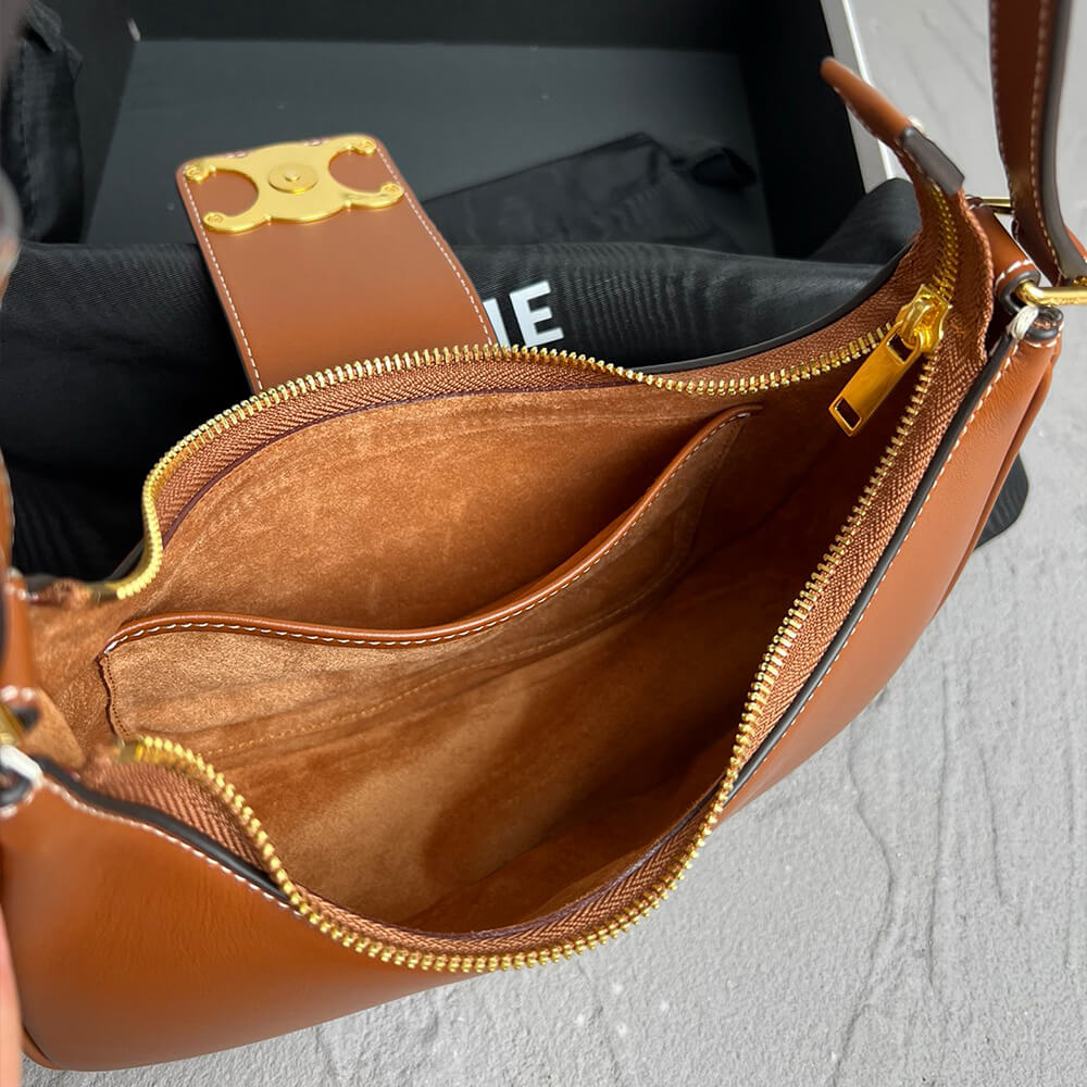 CELINE MEDIUM AVA TRIOMPHE BAG in Smooth Calfskin - Replica Luxury Bags™