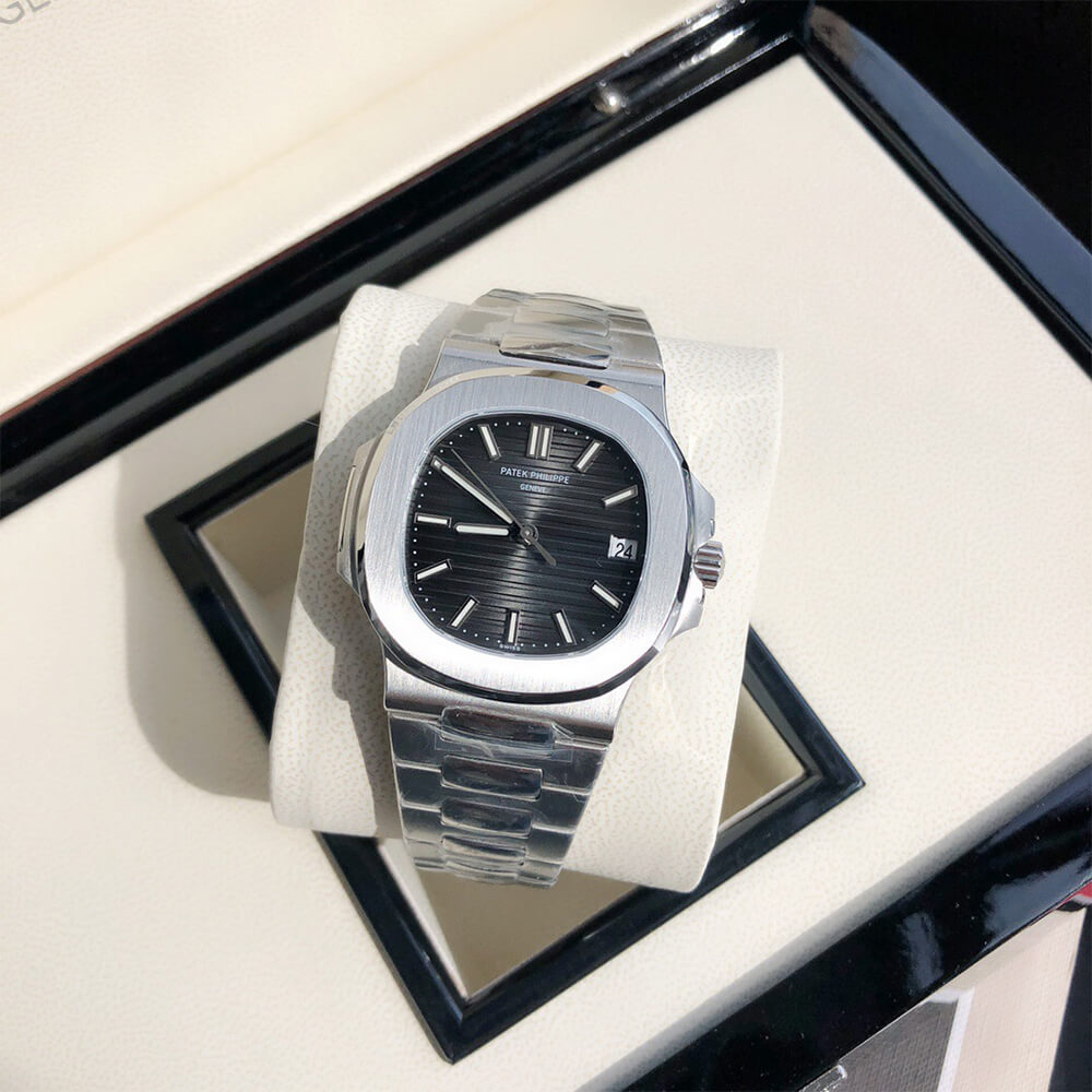 Patek Philippe Nautilus 5711/1A - Replica Luxury Bags™