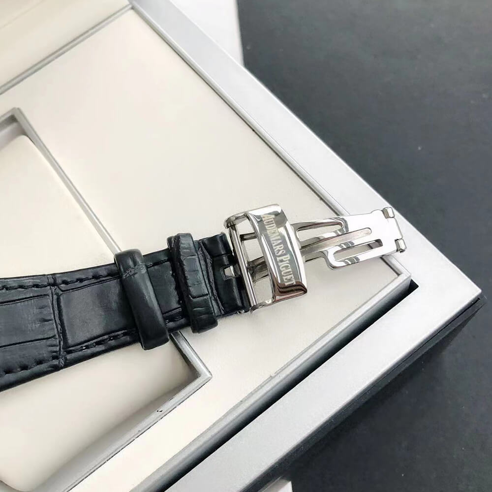 Audemars Piguet Royal Oak 15400 - Replica Luxury Bags™