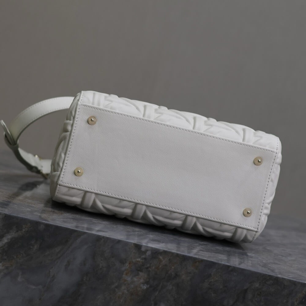 Medium Lady Dior Bag - Replica Luxury Bags™