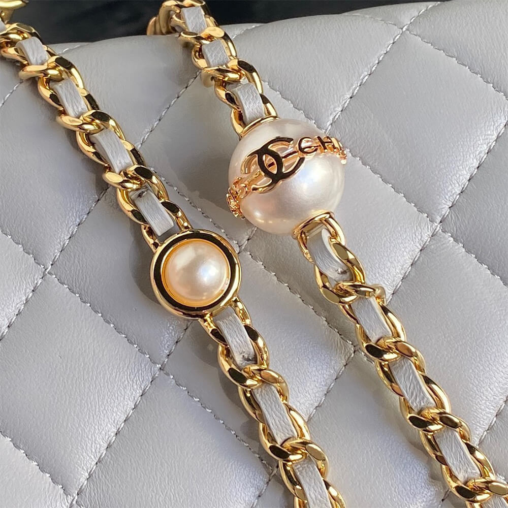 Chanel Flap Phone Holder Bag with Chain - Replica Luxury Bags™