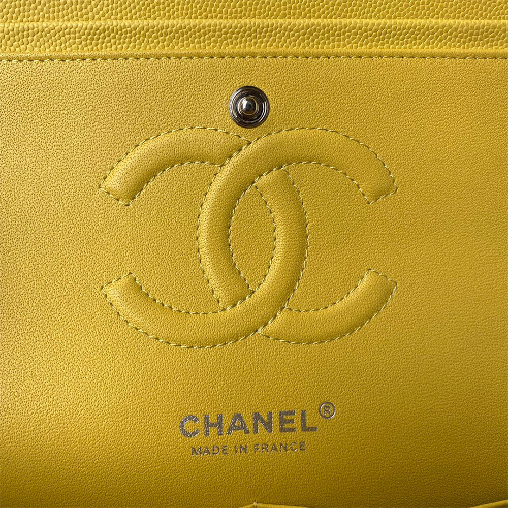 Chanel Classic Flap Handbag - Replica Luxury Bags™
