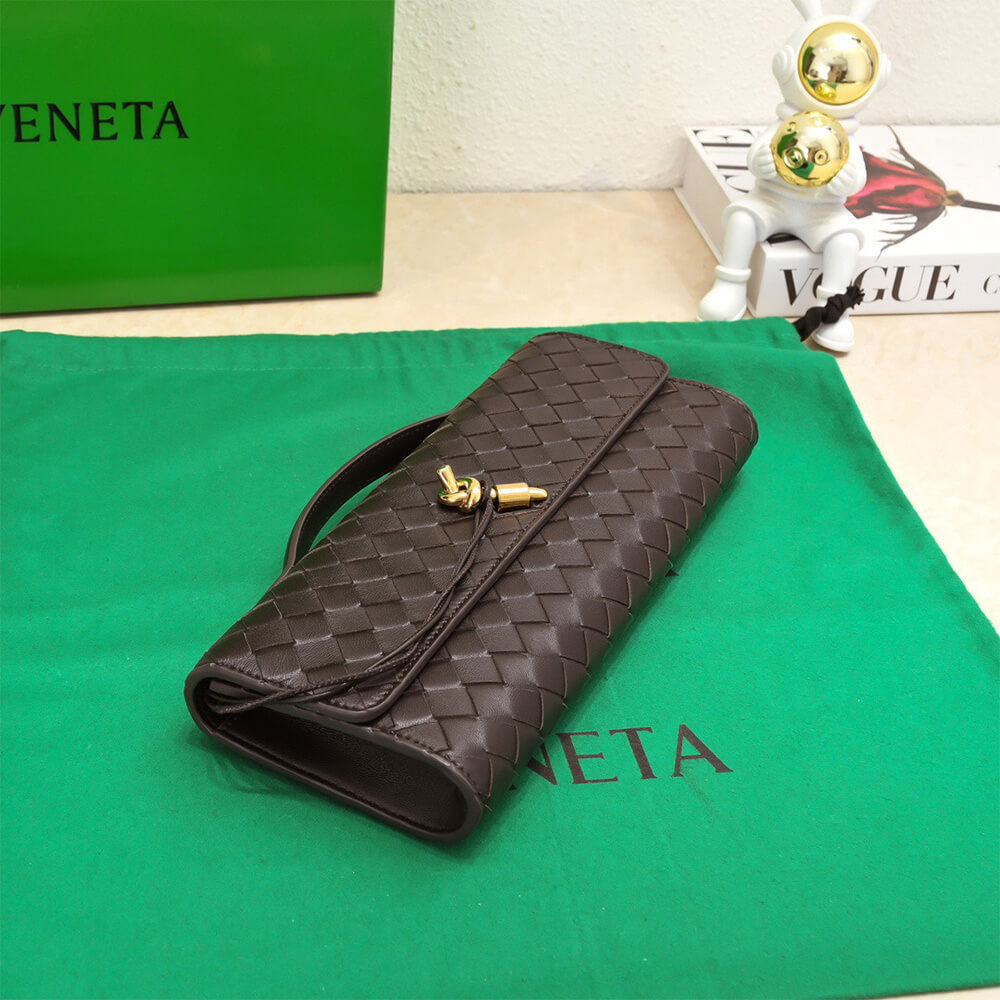 Bottega Veneta Andiamo Clutch Bag - Replica Luxury Bags™