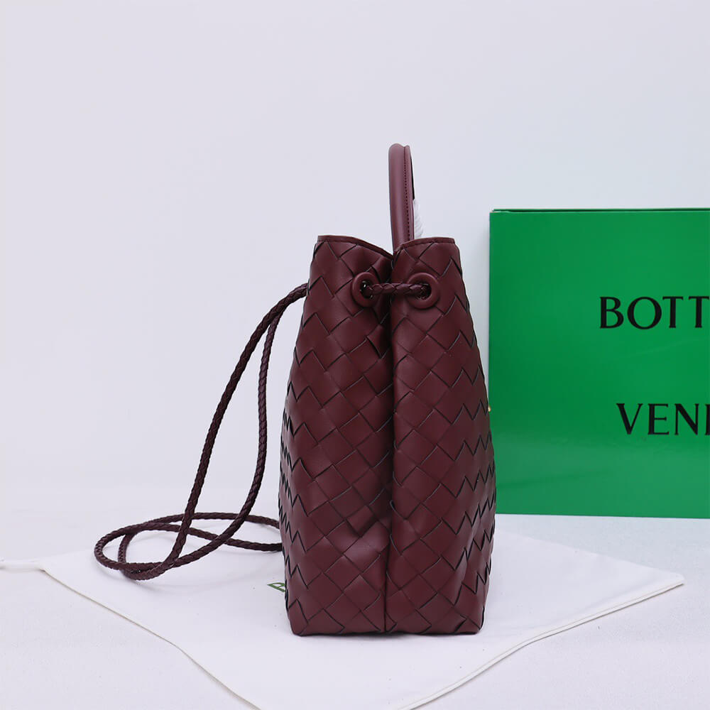 Bottega Veneta Medium Andiamo Bag - Replica Luxury Bags™