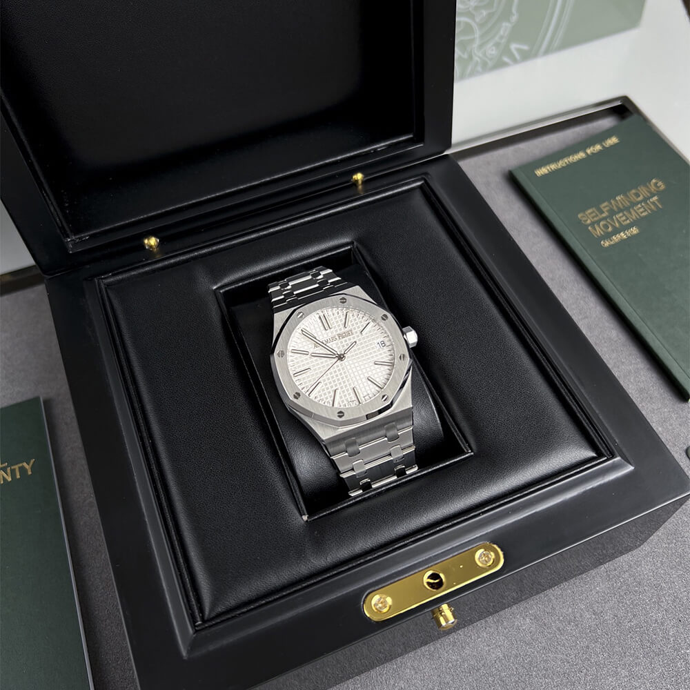 Audemars Piguet Royal Oak 15510ST - Replica Luxury Bags™