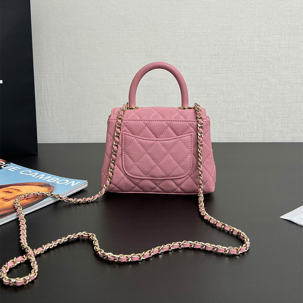 Chanel Clutch Bag in Pink with Chain and Top Handdle - Replica Luxury Bags™