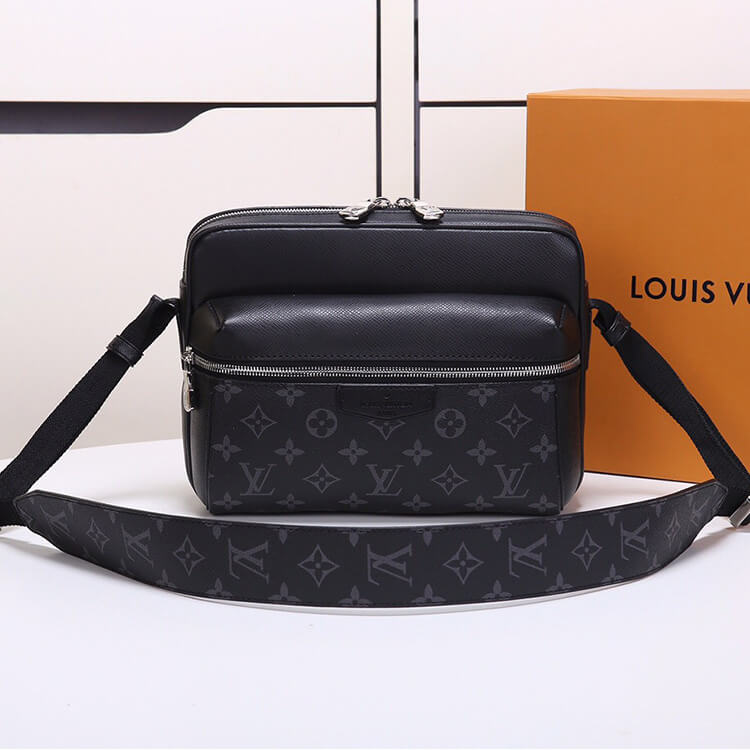 LV Outdoor Messenger Men's Bag - Replica Luxury Bags™