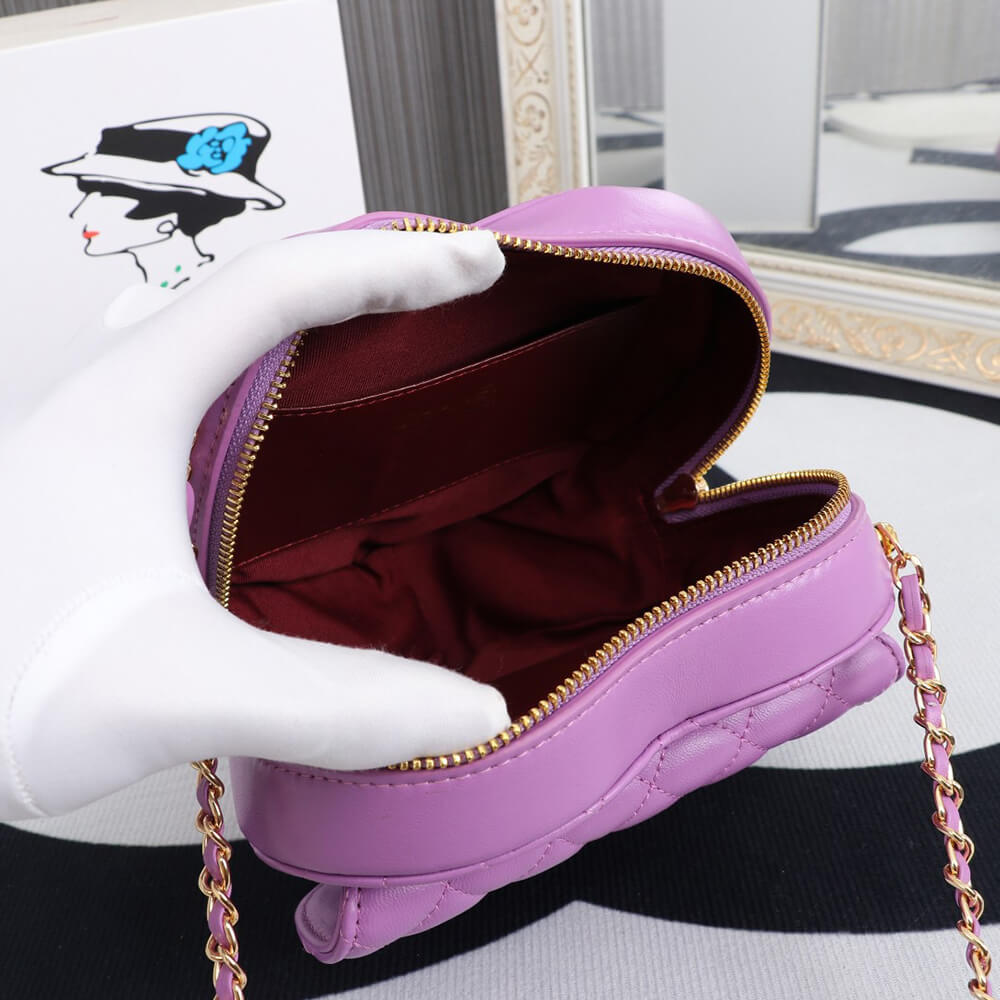 Chanel 22s Heart Bag - Replica Luxury Bags™