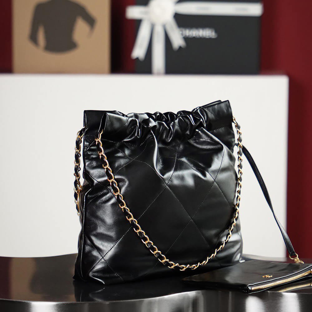 Chanel 22 Small Handbag - Replica Luxury Bags™