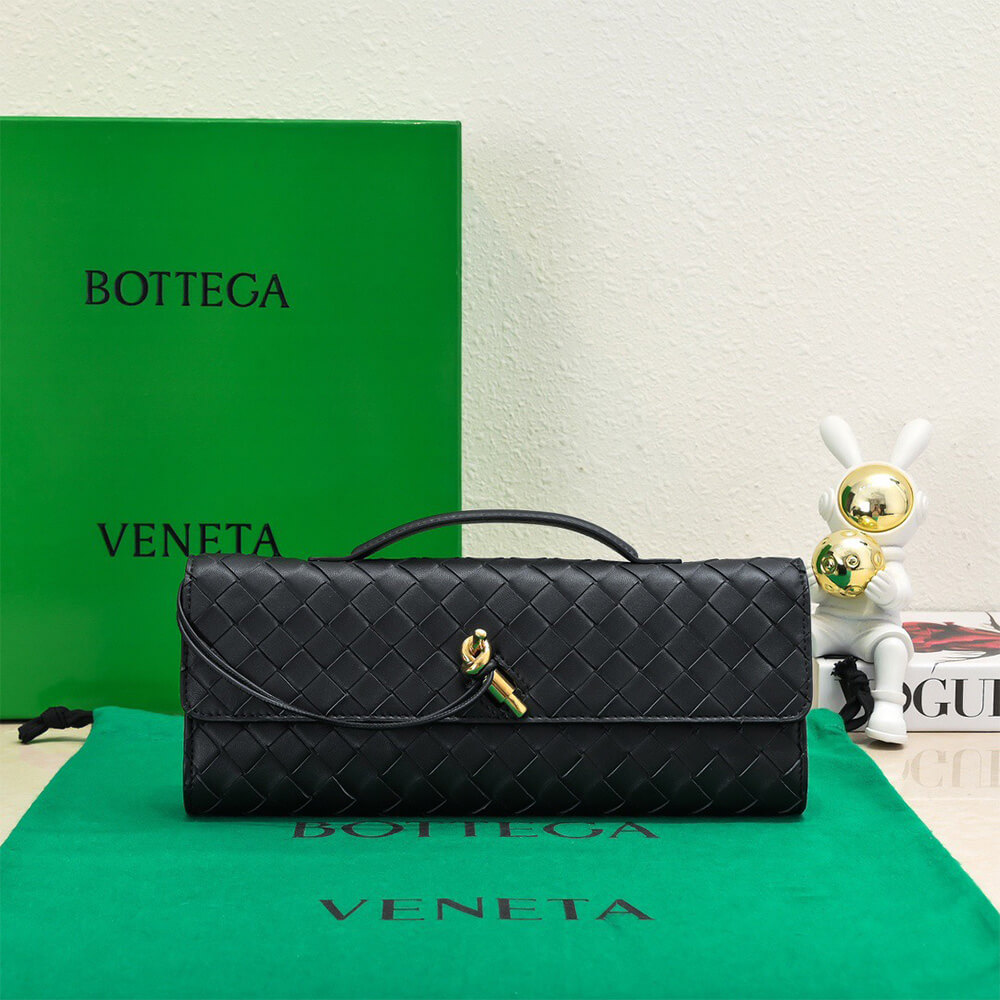 Bottega Veneta Andiamo Clutch Bag - Replica Luxury Bags™