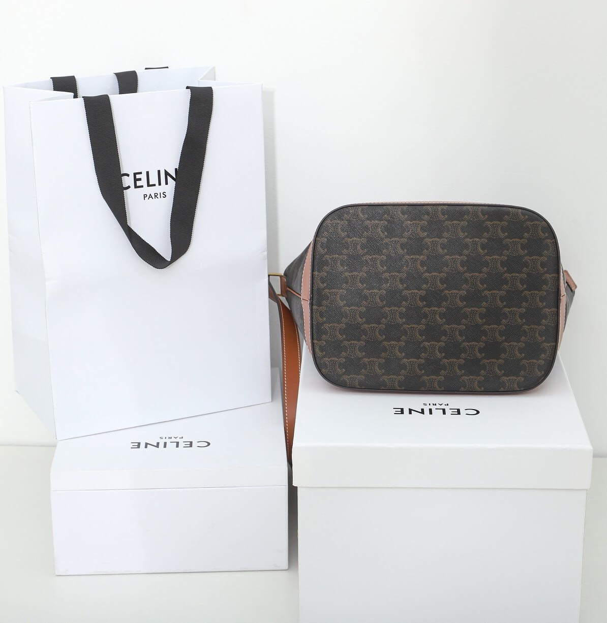 Celine Medium Bucket Bag - Replica Luxury Bags™