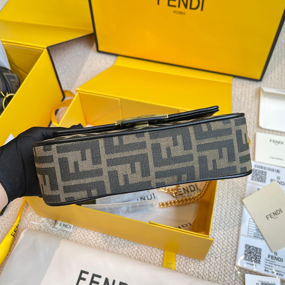 Fendi Baguette Chain Mini Bag - Replica Luxury Bags™
