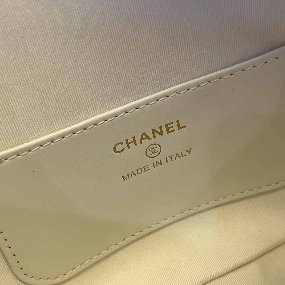 Chanel Pouch Bag in White - Replica Luxury Bags™