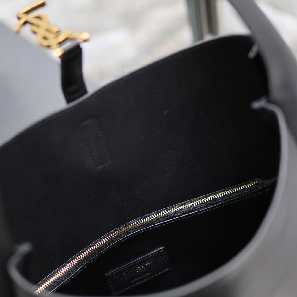 YSL Large Le 5 A 7 Supple Bag in Smooth Leather - Replica Luxury Bags™