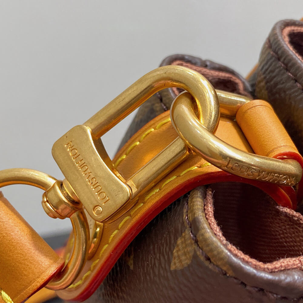 LV Cargo Wearable Wallet Bag - Replica Luxury Bags™