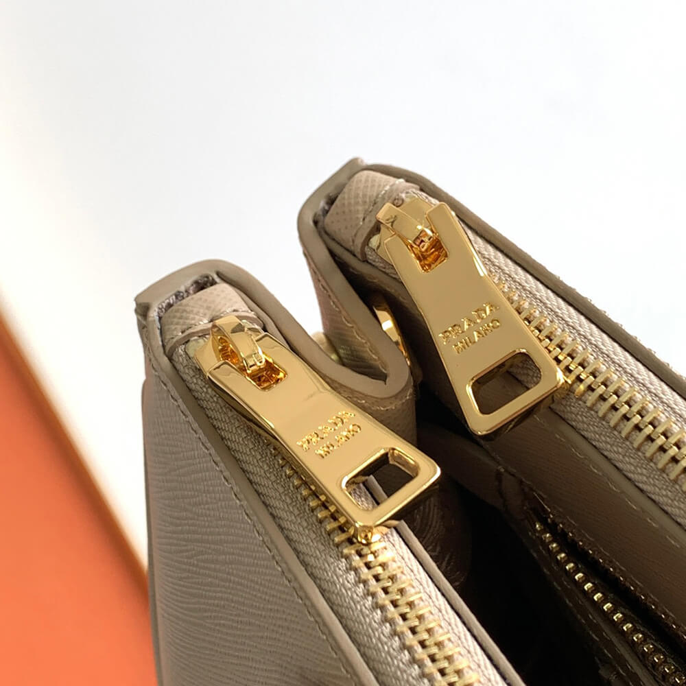 Medium Prada Galleria Saffiano Leather Bag - Replica Luxury Bags™