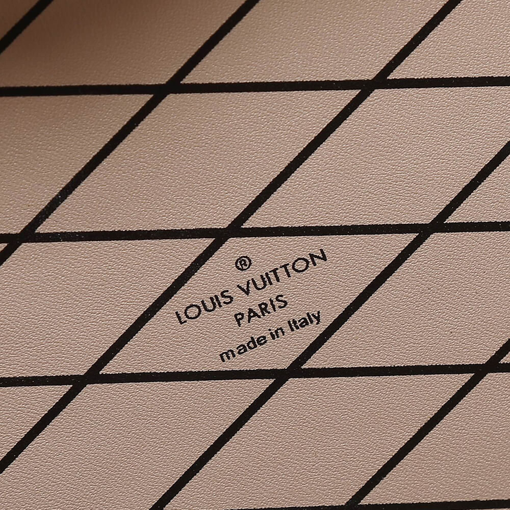 LV Petite Malle V Case Bag - Replica Luxury Bags™