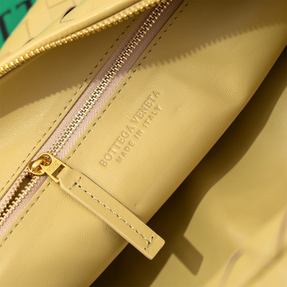 Bottega Veneta Small Jodie Bag - Replica Luxury Bags™