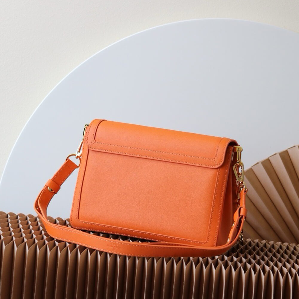 LV Dauphine Soft MM Bag - Replica Luxury Bags™