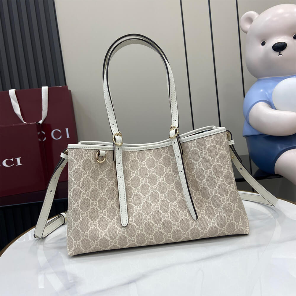 Gucci GG Emblem Medium Tote Bag - Replica Luxury Bags™