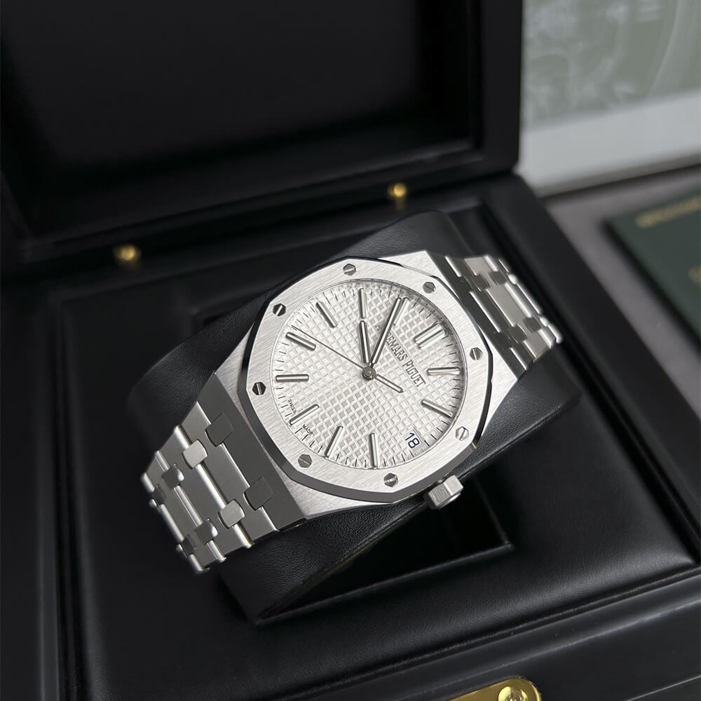 Audemars Piguet Royal Oak 15510ST - Replica Luxury Bags™
