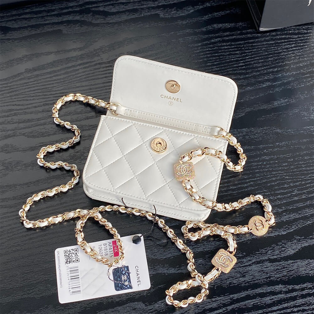 Chanel Clutch Bag With Chain - Replica Luxury Bags™