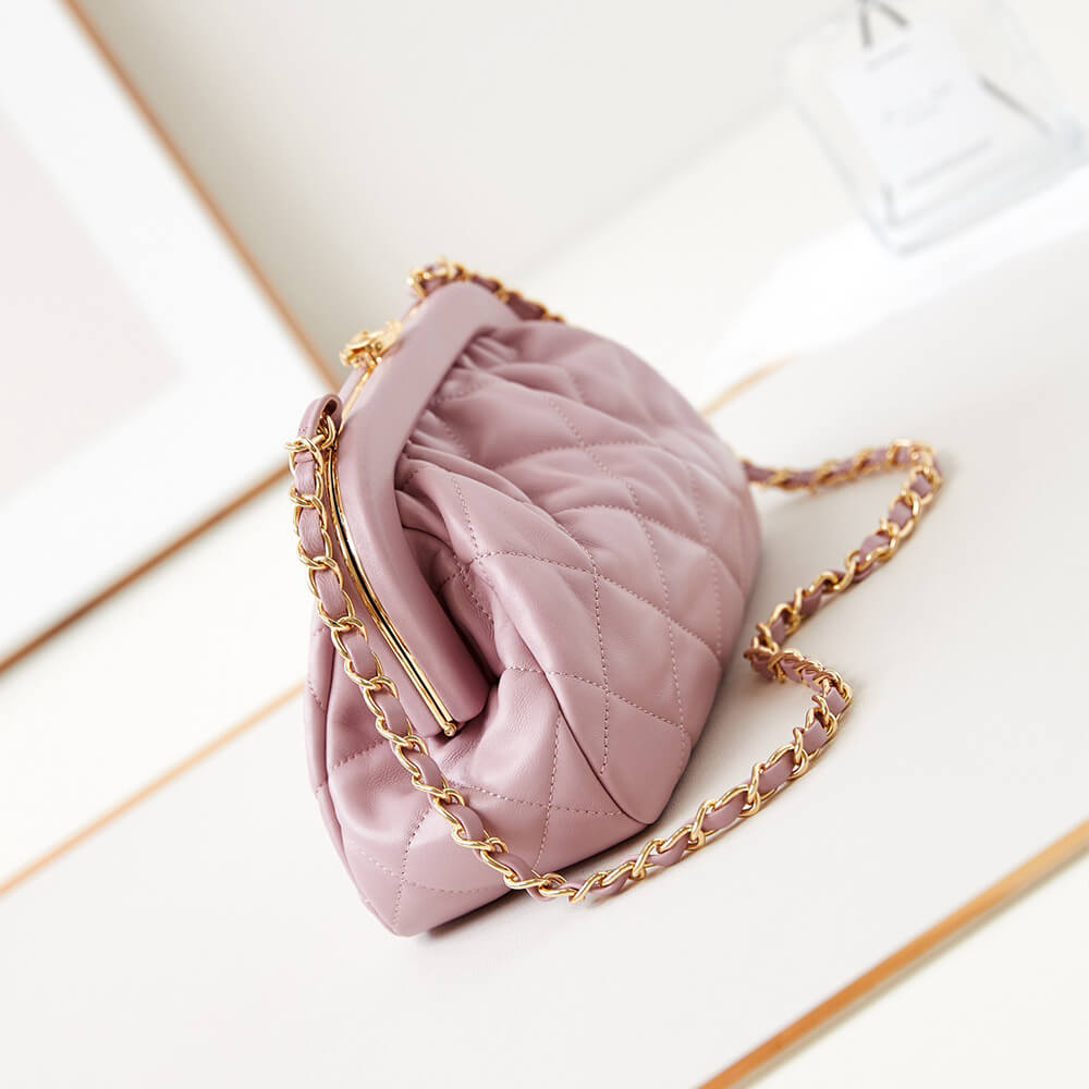 Chanel Clutch Bag in Pink - Replica Luxury Bags™