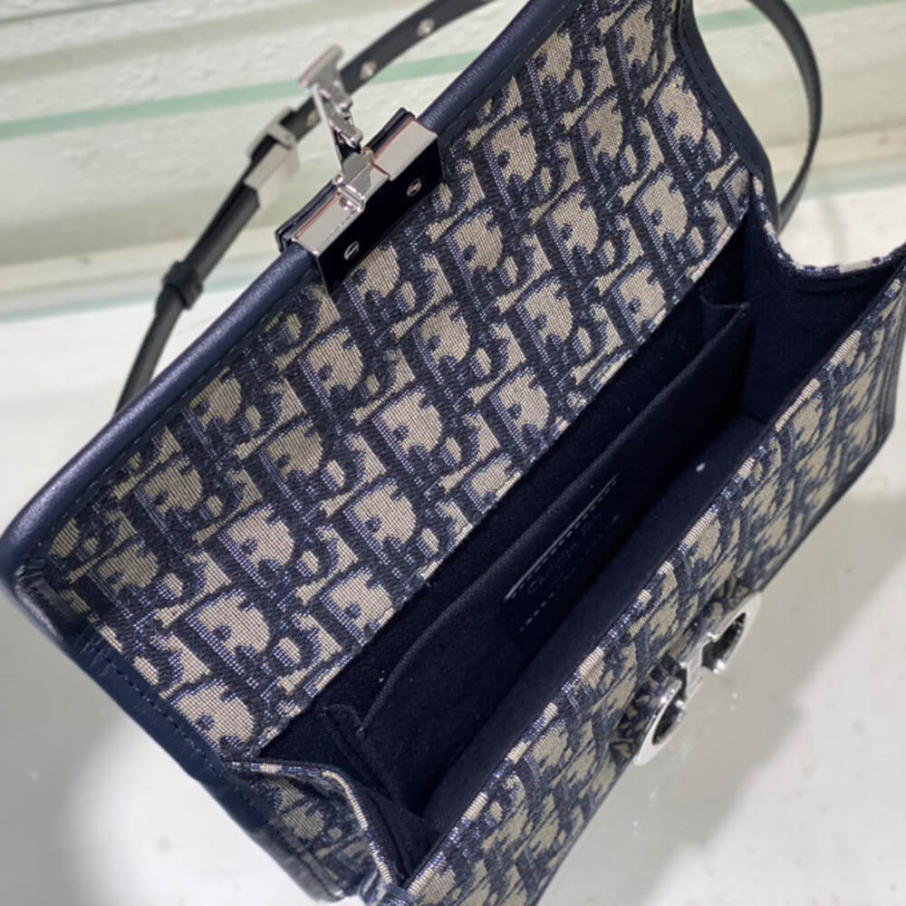Dior 30 Montaigne East-West Bag with Chain - Replica Luxury Bags™