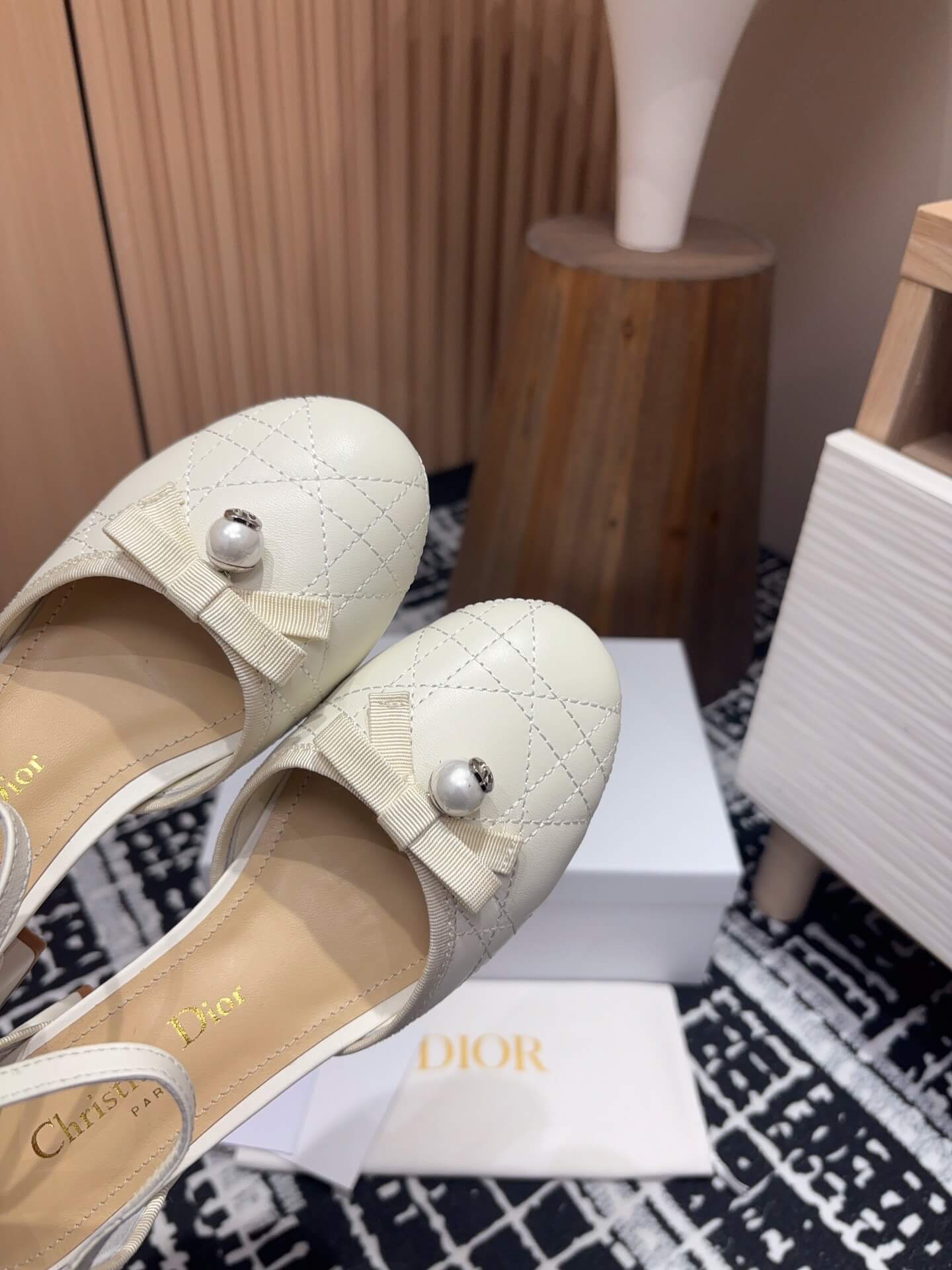 Dior Ballet Pump Shoes - Replica Luxury Bags™