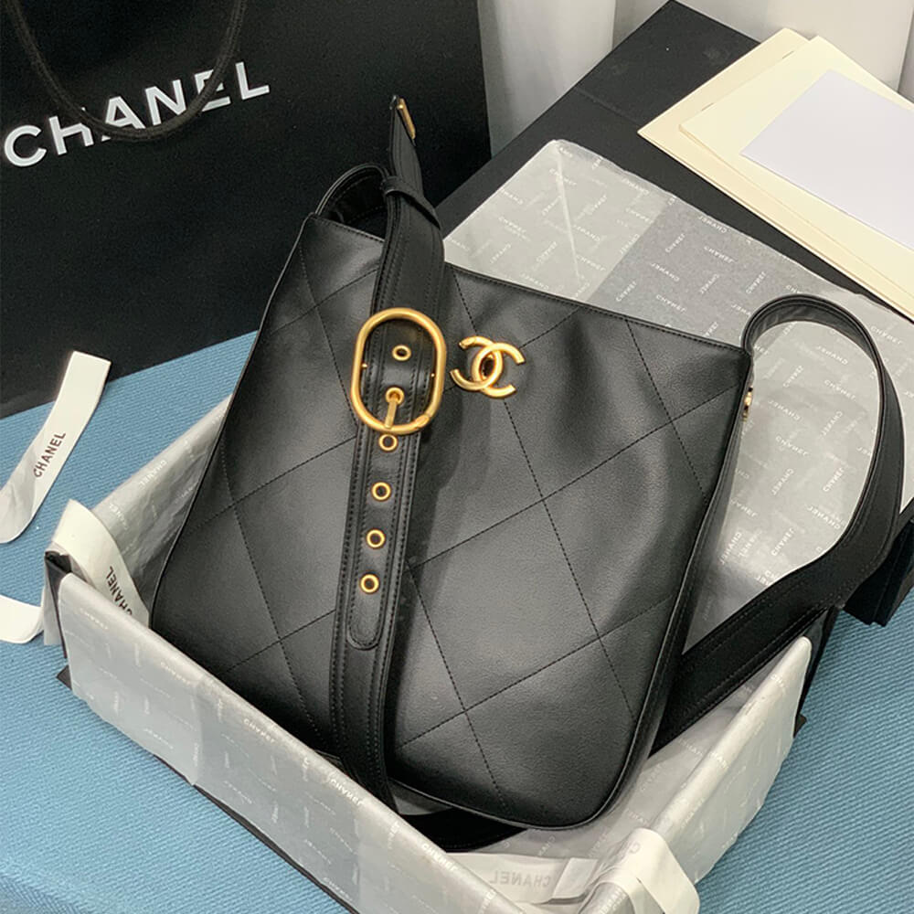 CHANEL HOBO HANDBAG - Replica Luxury Bags™