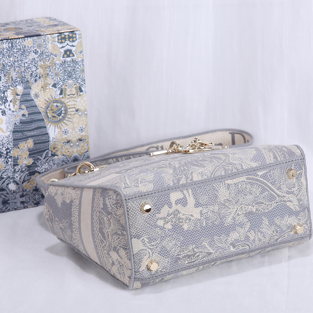 Dior Medium Lady D-Lite Bag - Replica Luxury Bags™