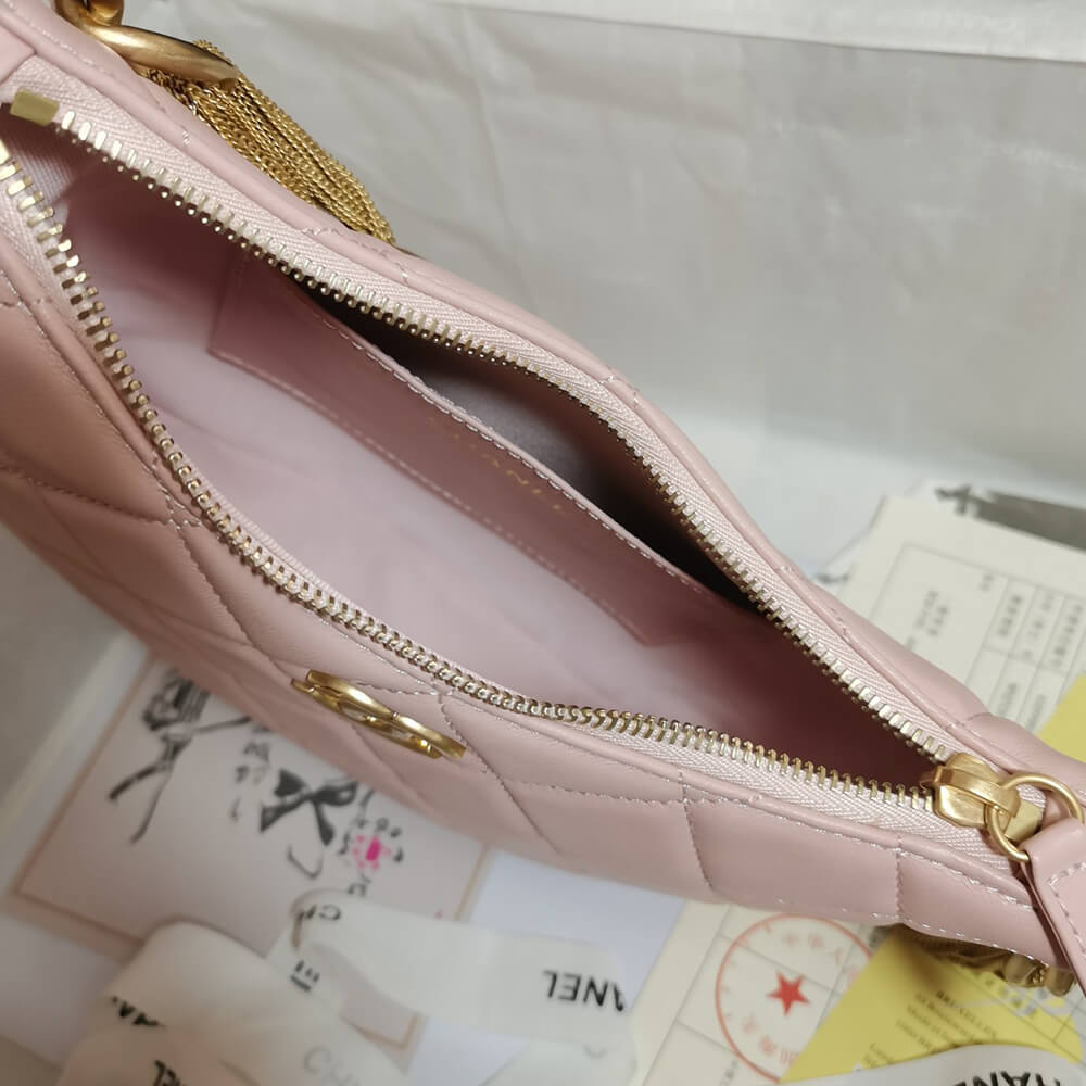 Chanel Hobo Handbag in Pink - Replica Luxury Bags™