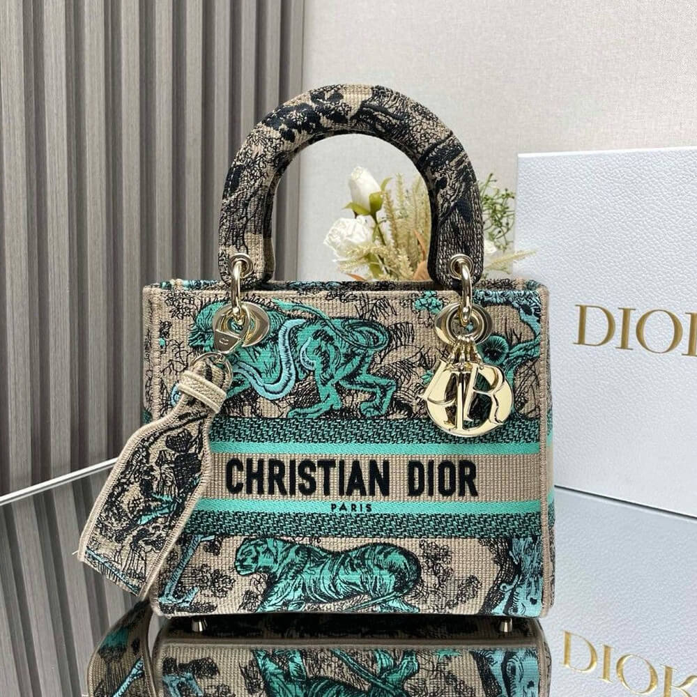 Medium Dioriviera Lady D-Lite Bag - Replica Luxury Bags™