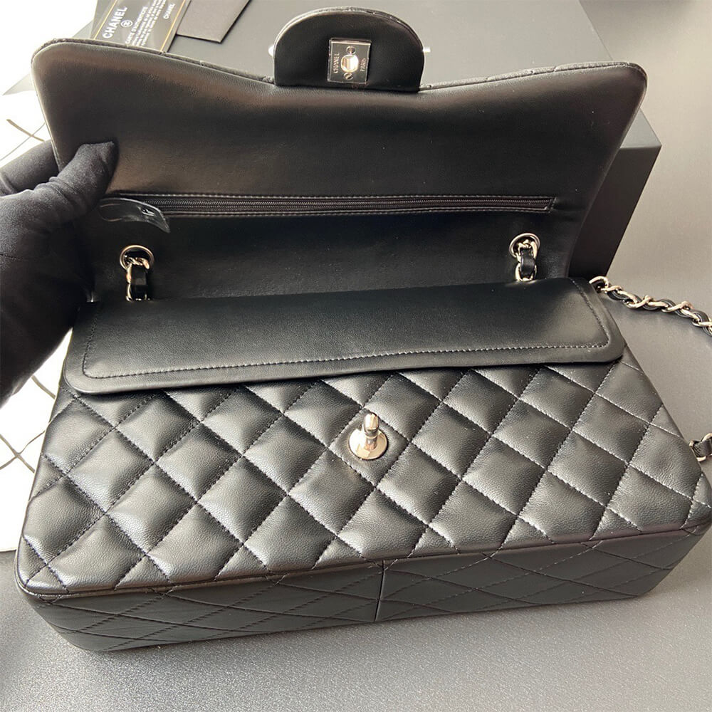 Chanel Classic Double Flap Jumbo Bag - Replica Luxury Bags™