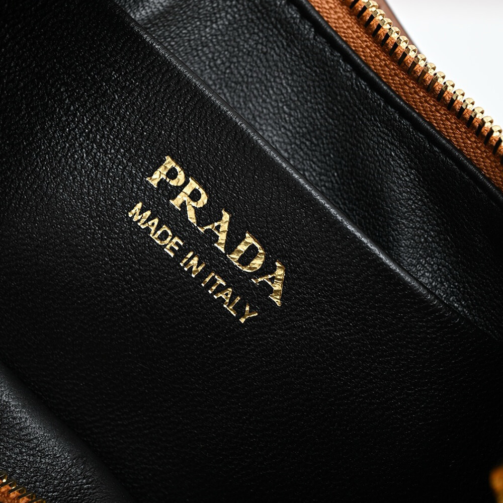 Prada Arque leather shoulder bag - Replica Luxury Bags™