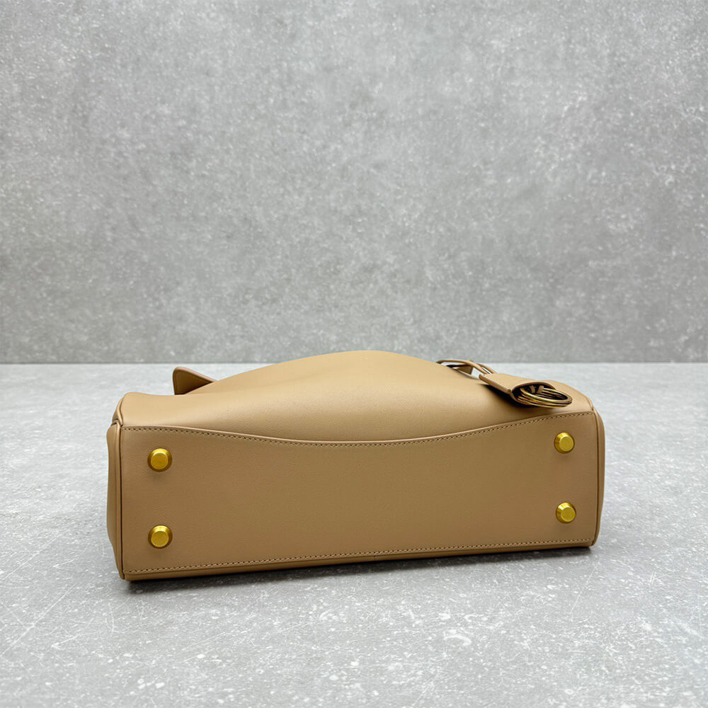 Balenciaga Rodeo Medium Handbag - Replica Luxury Bags™