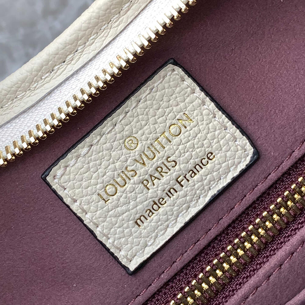 LV CarryAll PM Bag - Replica Luxury Bags™