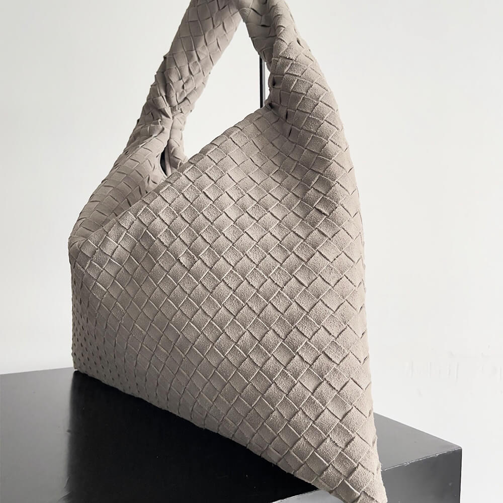 Bottega Veneta Large Hop Bag - Replica Luxury Bags™