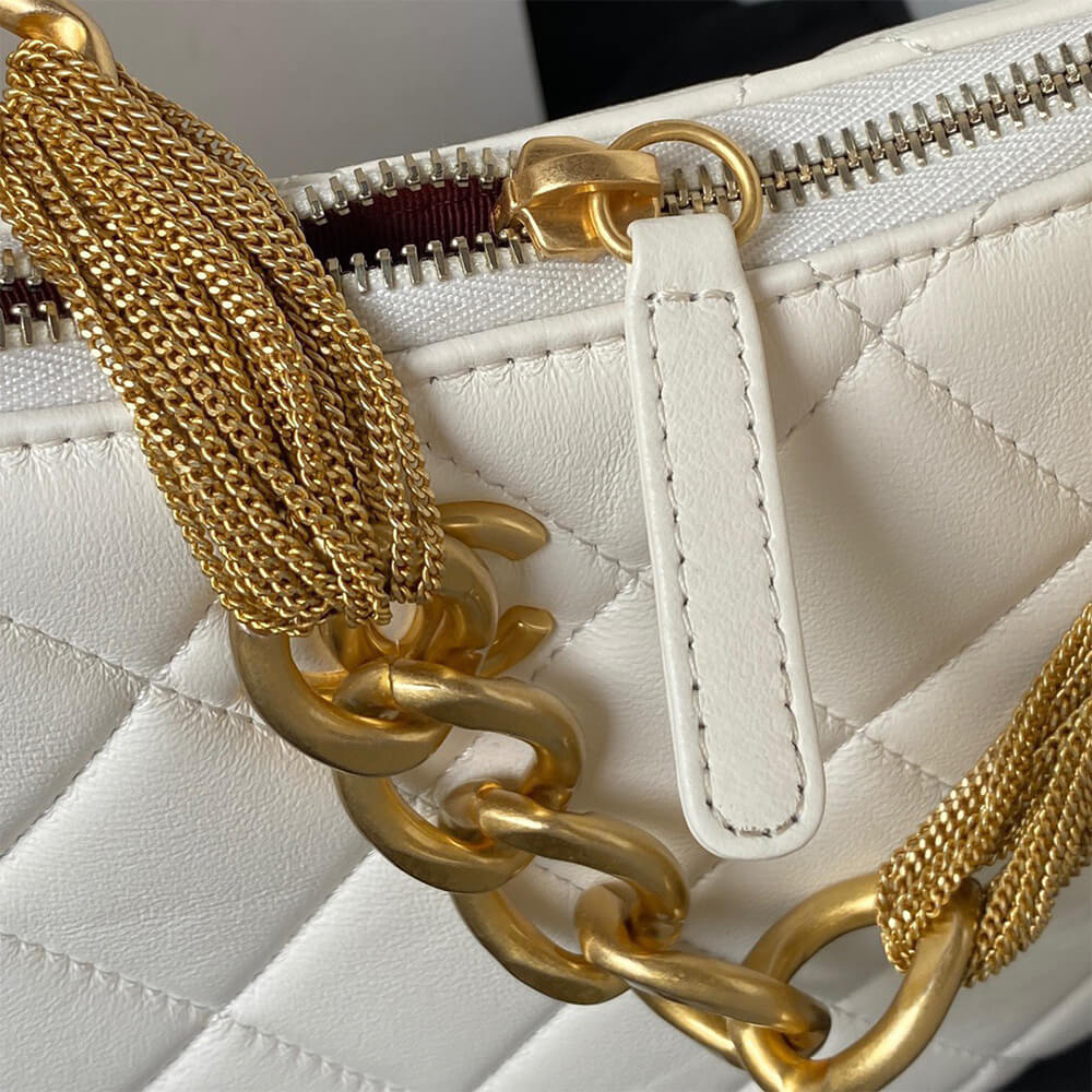 Chanel Hobo Handbag - Replica Luxury Bags™