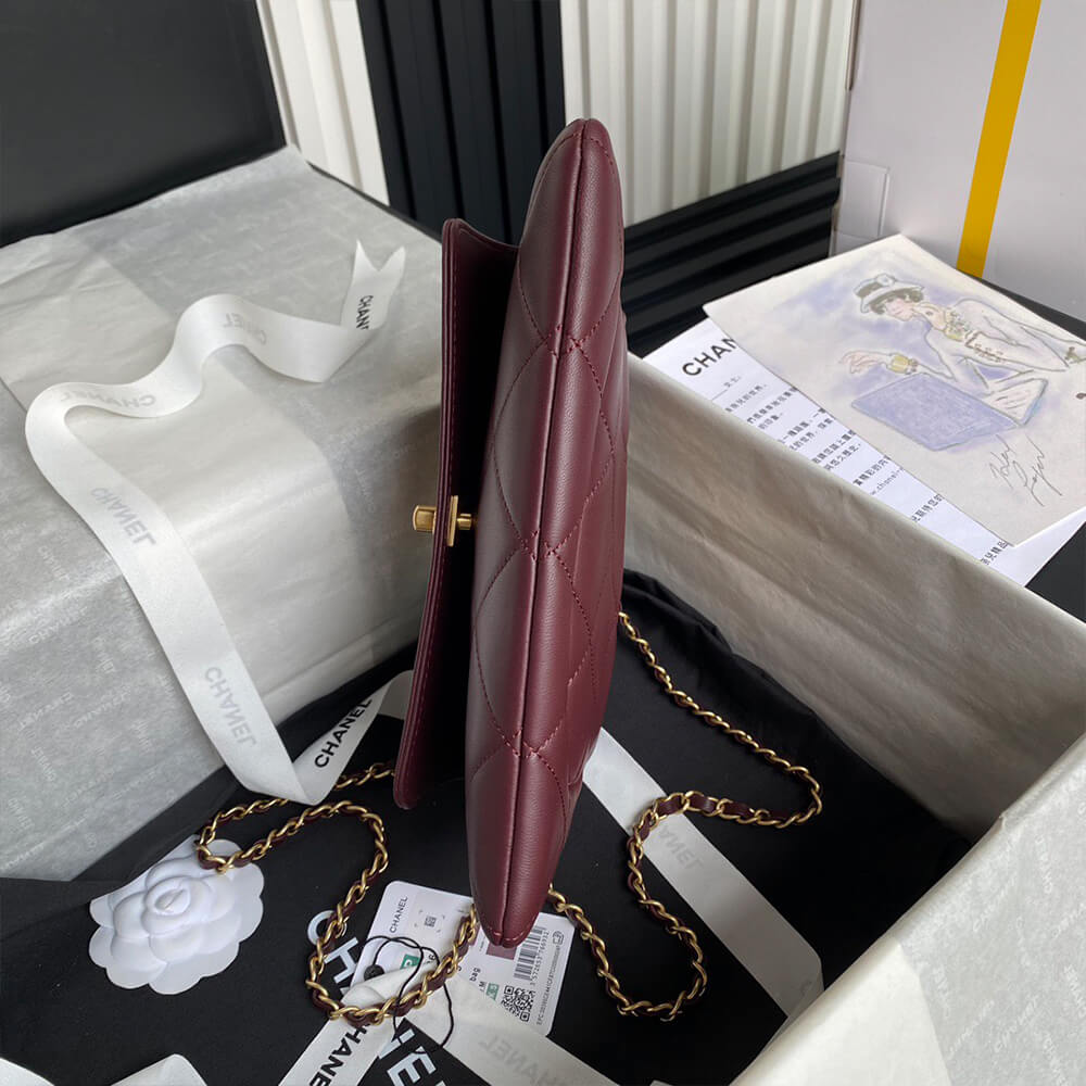 Chanel Clutch Bag with Chain - Replica Luxury Bags™