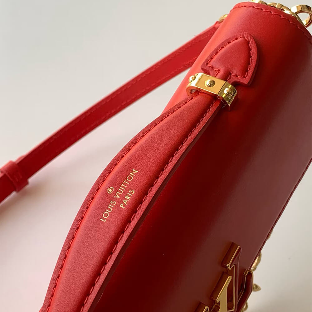 LV Wallet On Chain Capucines Bag - Replica Luxury Bags™