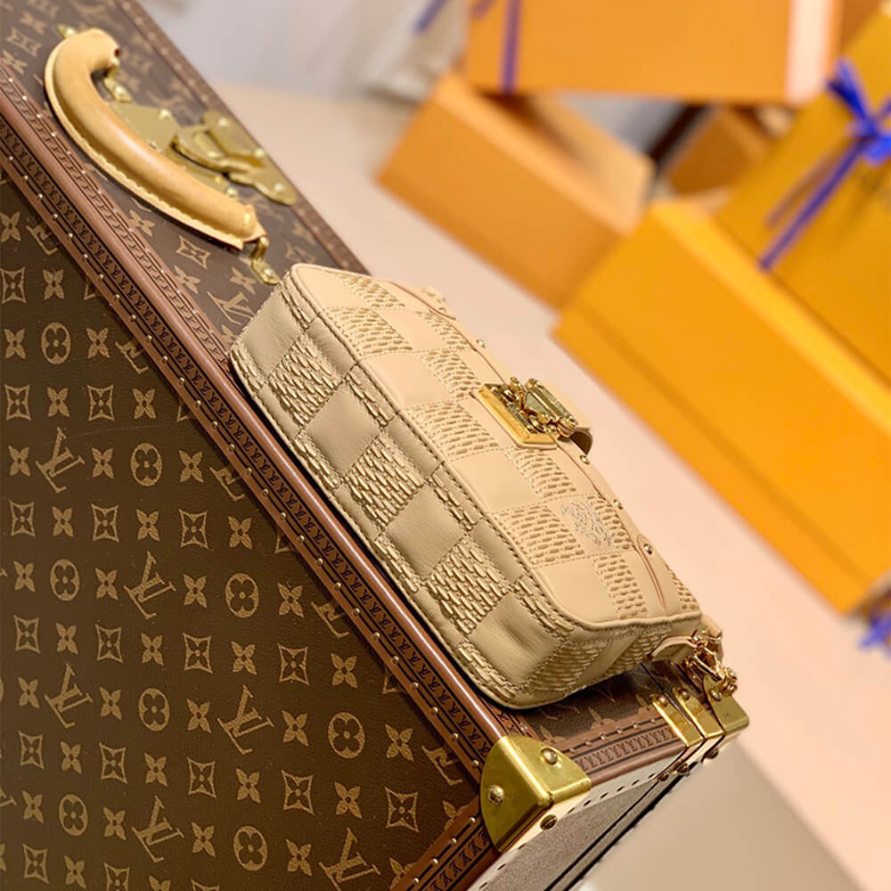LV Pochette Troca Bag - Replica Luxury Bags™