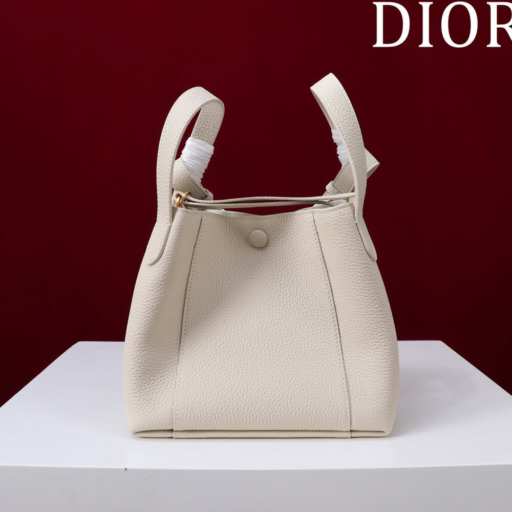 Dior Small Signature Bucket Bag - Replica Luxury Bags™