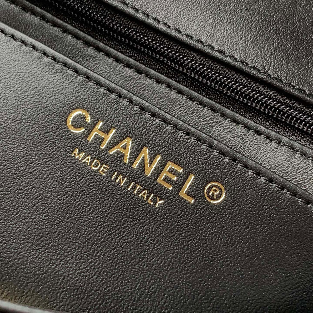 Chanel Mini Flap Bag - Replica Luxury Bags™